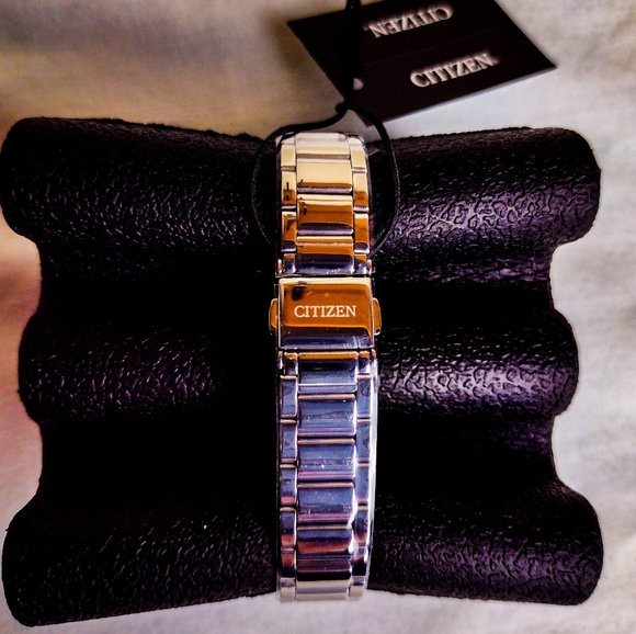 Citizen Quartz Women's Watch! - Picture 3 of 6